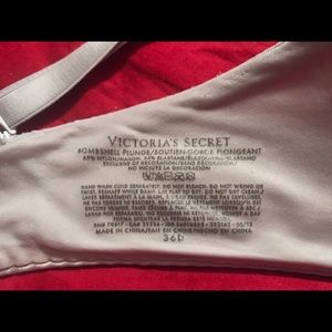 Victoria’s Secret bombshell bra 36D